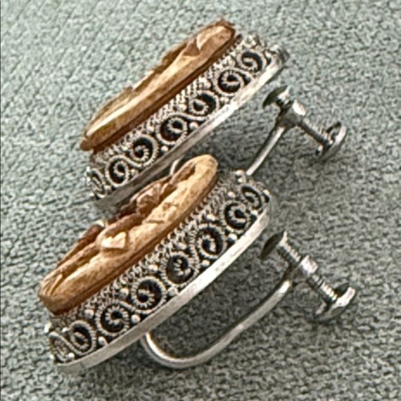 Vintage Silver and Hand Carved Women\'s Earrings